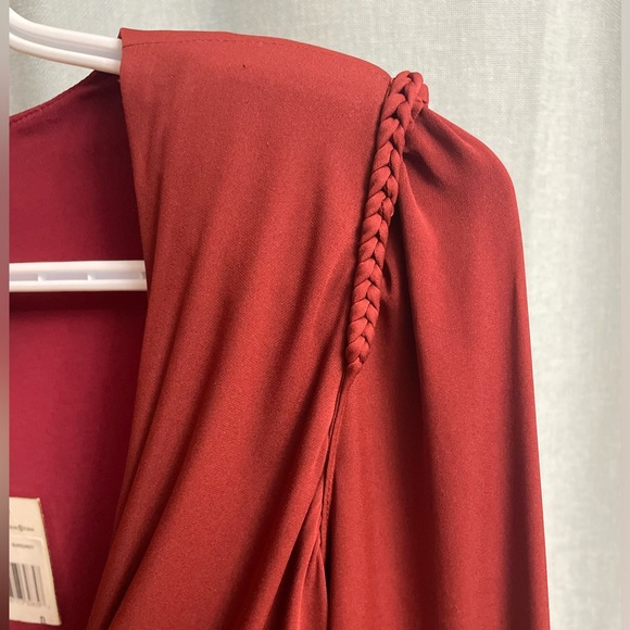 Leon Max Gorgeous Dress - Picture 3 of 5